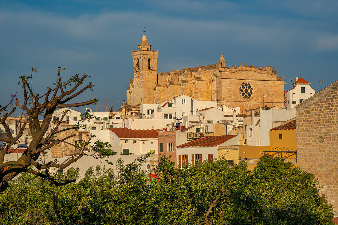 View of Catedral de Santa Maria de Menorca, Ciutadella, Menorca, Balearic Islands, Spain, Mediterranean, Europe