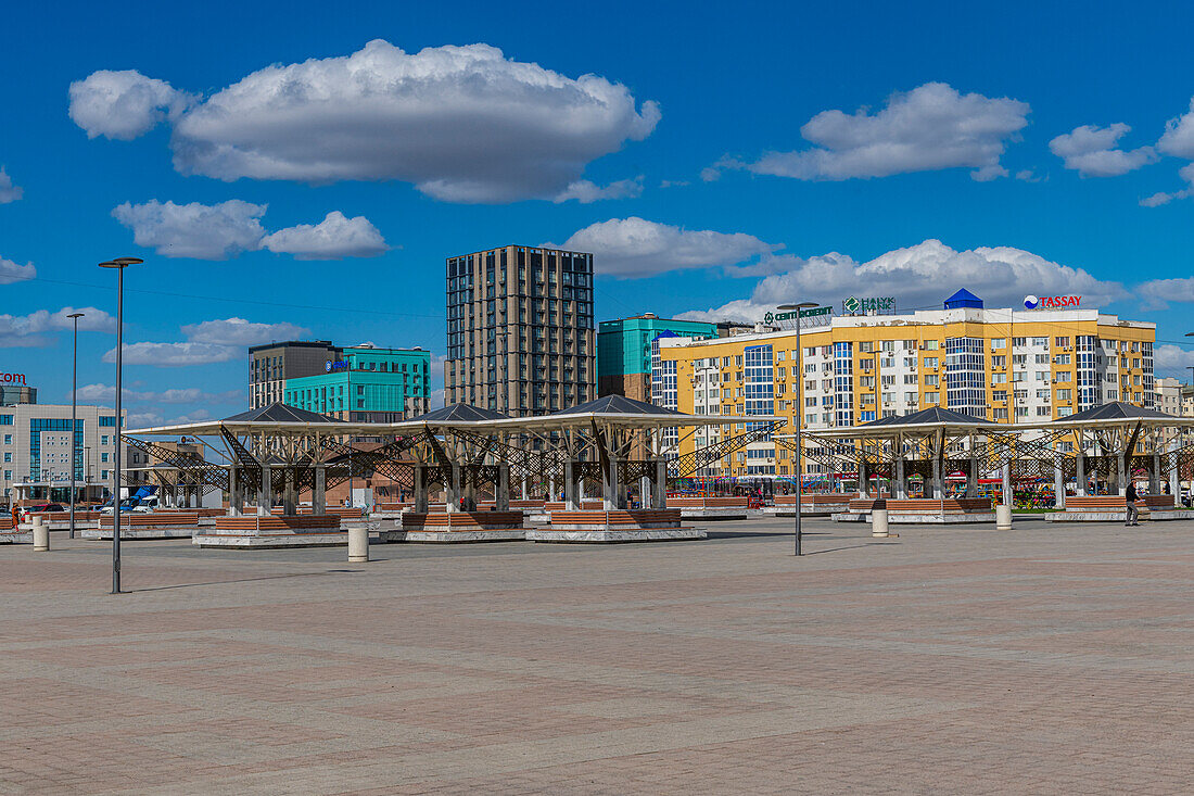 Isatay and Makhambet Square, Atyrau, Caspian Sea, Kazakhstan, Central Asia, Asia