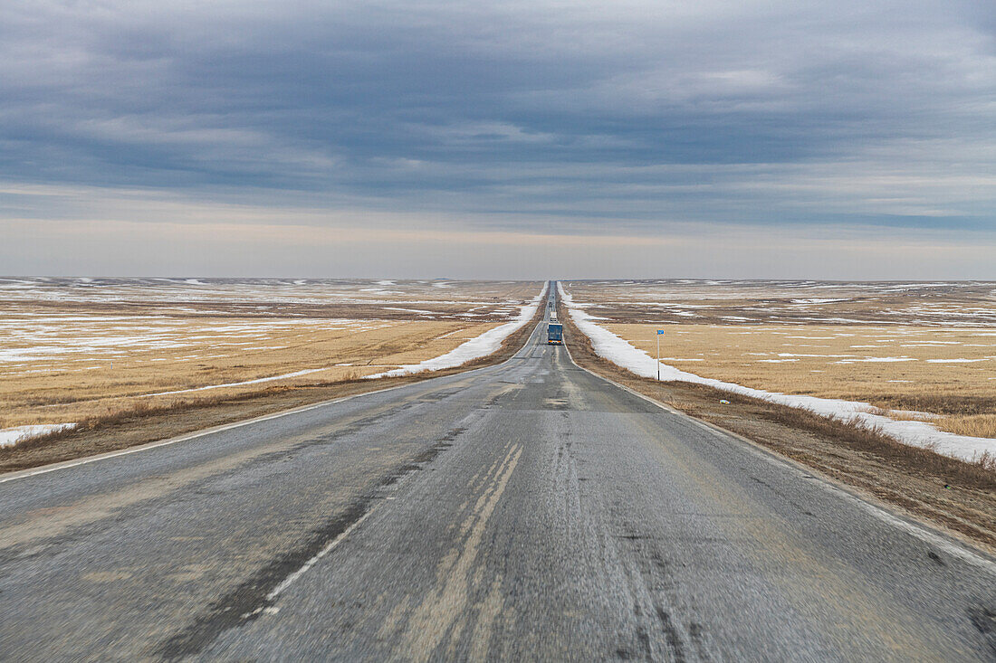Long straight road, south of Kostanay, northern Kazakhstan, Central Asia, Asia