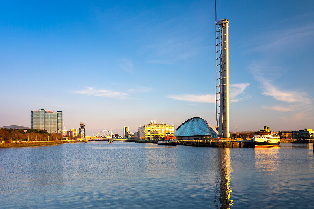 Glasgow Tower, Science Centre, IMax, The Waverley, TS Queen Mary, River Clyde, Glasgow, Schottland, Vereinigtes Königreich, Europa