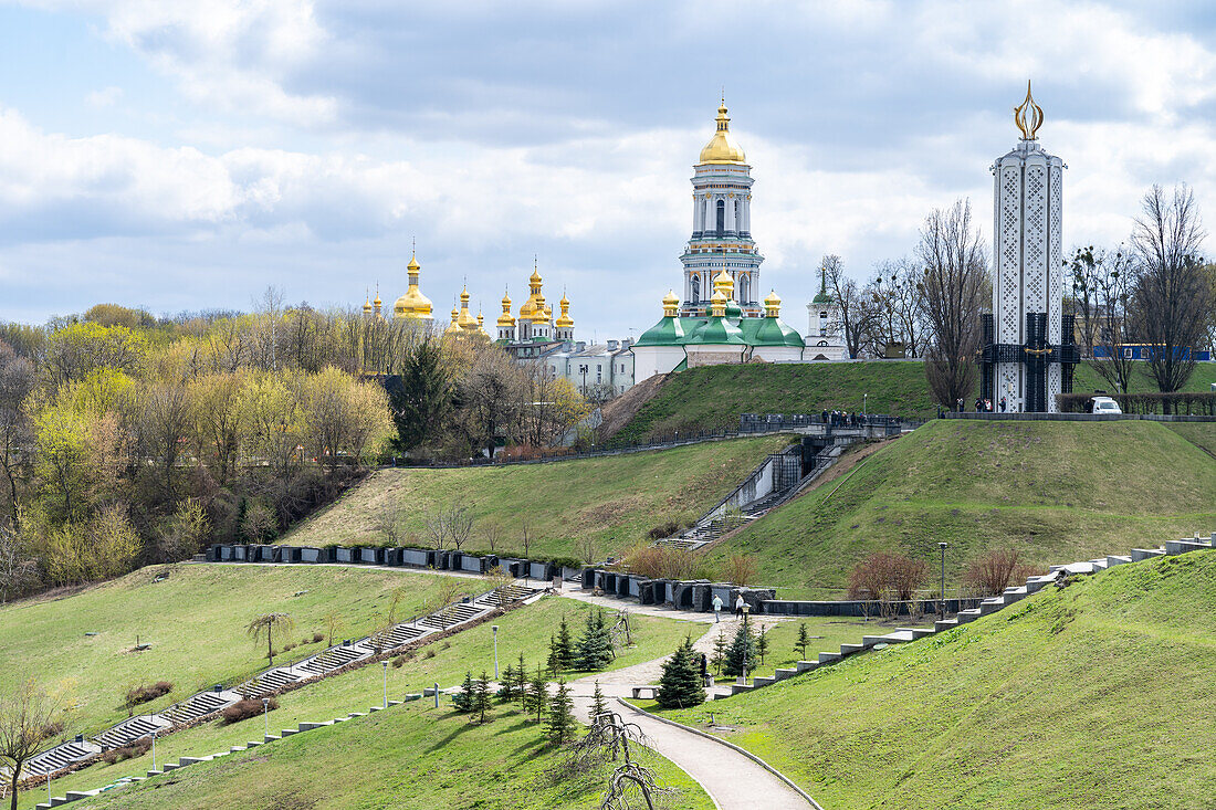 The National Museum of the Holodomor-Genocide and Kyiv Pechersk Lavra, UNESCO World Heritage Site, Kyiv (Kiev), Ukraine, Europe