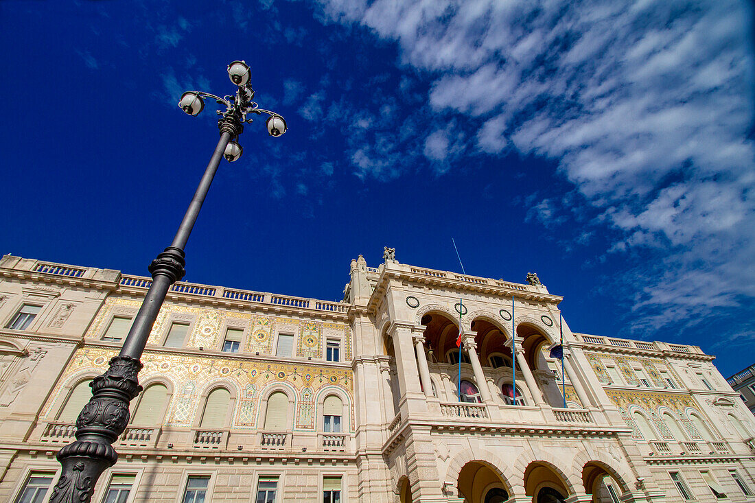 Palast der österreichischen Leutnantschaft, Piazza Unita d'Italia, Triest, Friaul-Julisch-Venetien, Italien, Europa