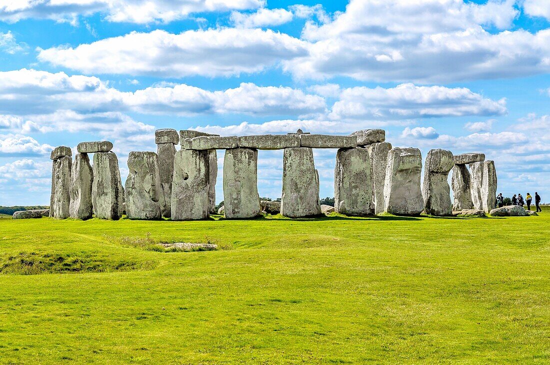 Stonehenge Prehistoric Monument, UNESCO World Heritage Site, near Amesbury, Wiltshire, England, United Kingdom, Europe