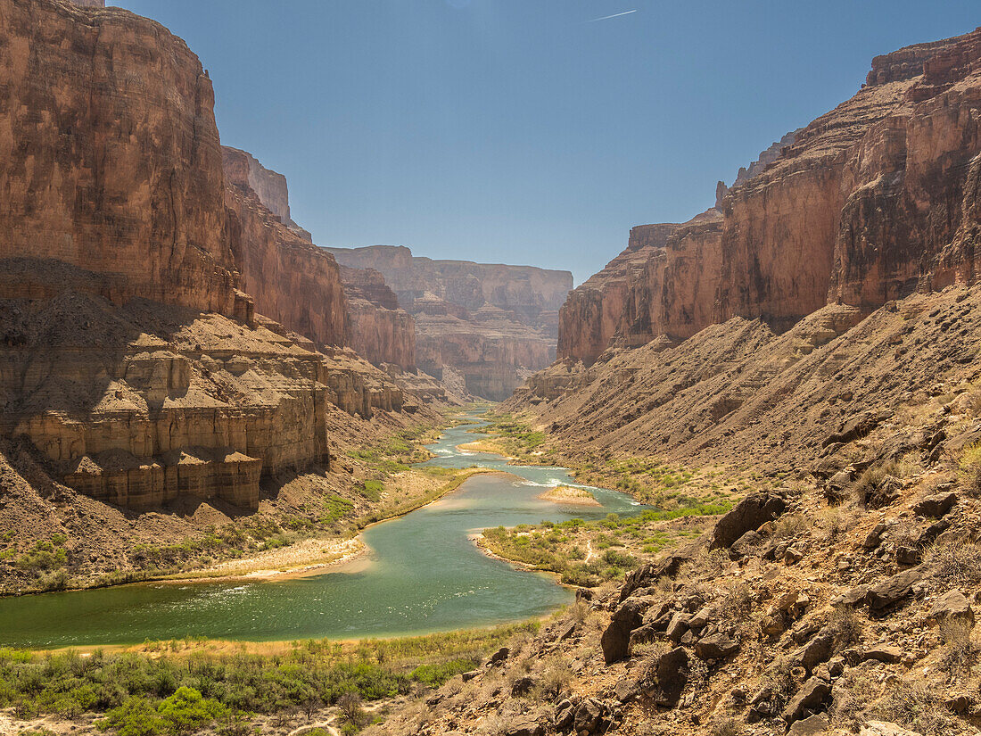 Wanderung zu den puebloischen Getreidespeichern am Upper Nankoweap, Grand Canyon National Park, UNESCO-Welterbe, Arizona, Vereinigte Staaten von Amerika, Nordamerika