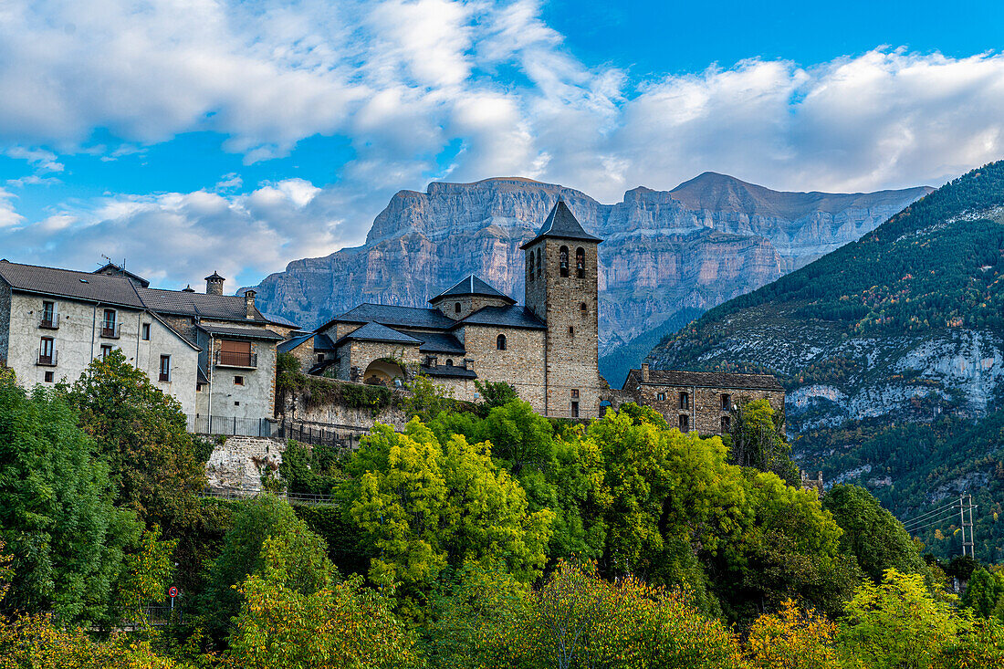 Old church in Torla-Ordesa, Monte Perdido, UNESCO World Heritage Site, Aragon, Pyrenees, Spain, Europe