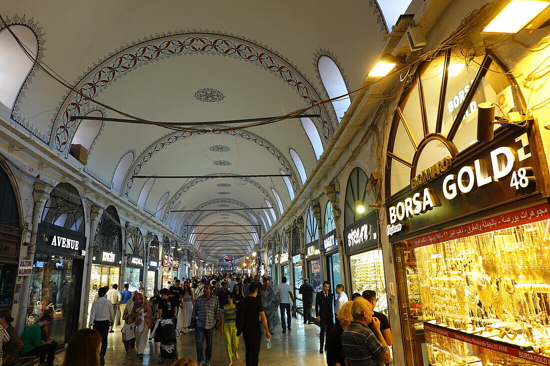 Grand Bazaar, Old Istanbul, Turkey, Europe