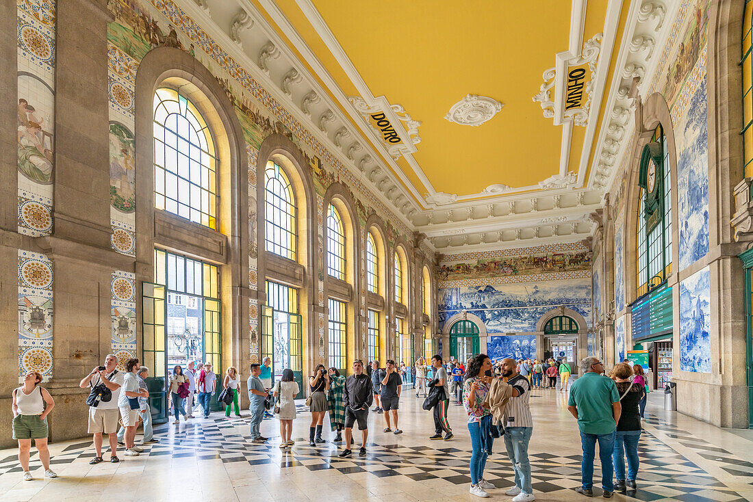 View of ornate interior of the Arrivals Hall at Sao Bento Railway Station in Porto, Porto, Norte, Portugal, Europe