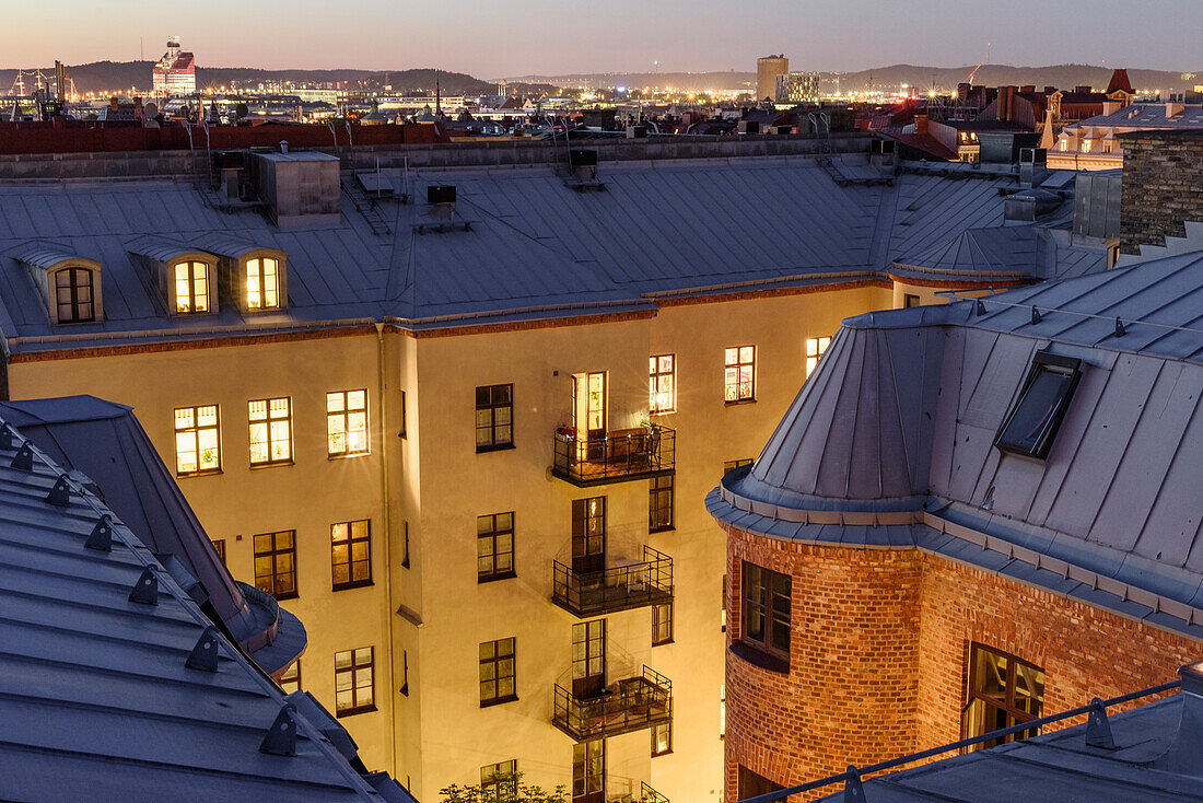 Illuminated block of flats