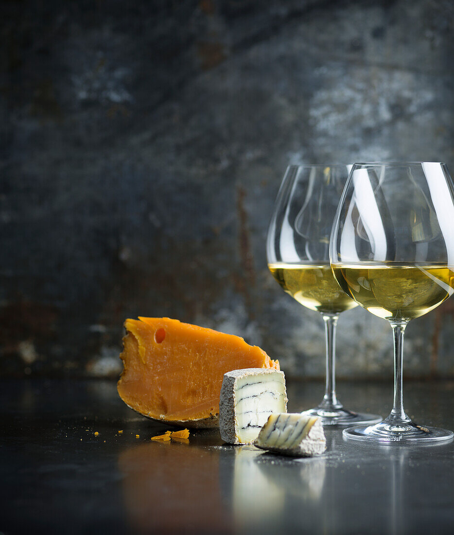 Cheese and white wine