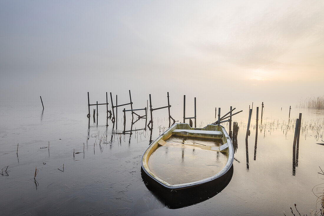 Rowing boat at lake