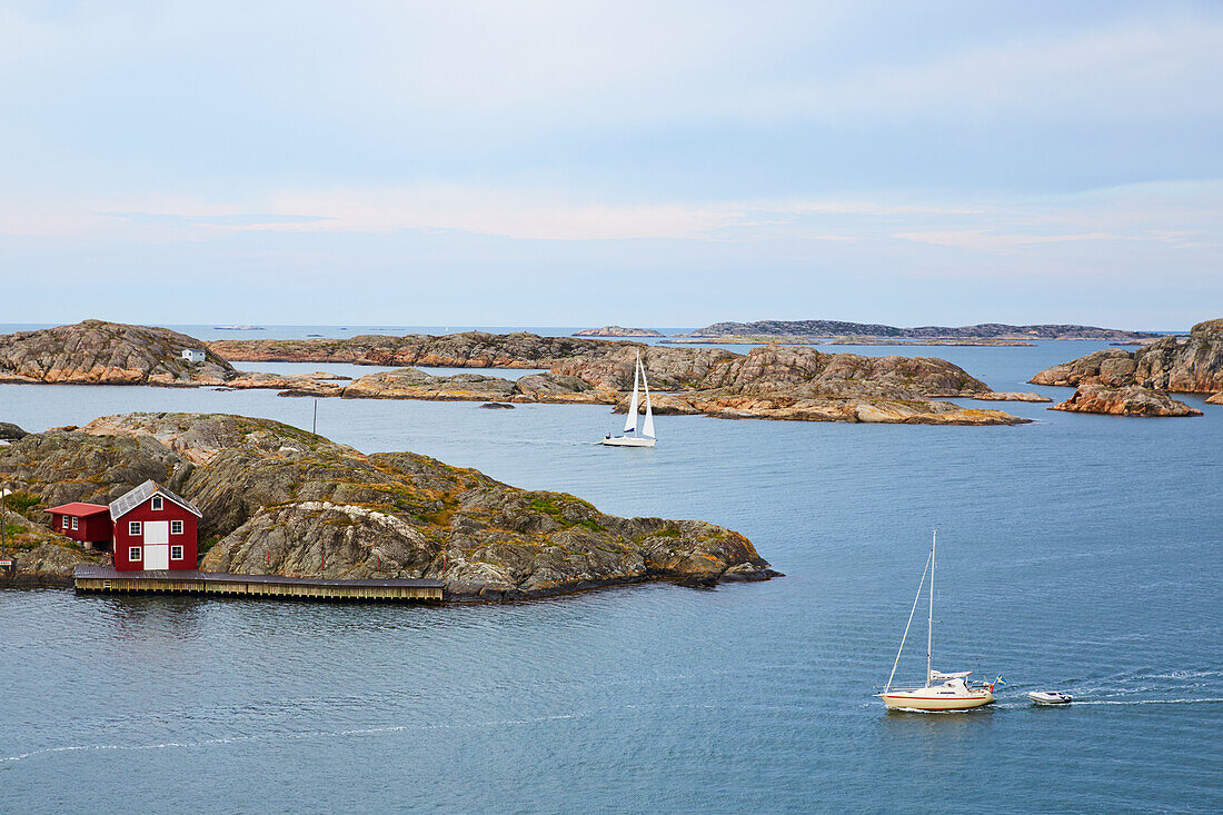 Sea coastline and boats