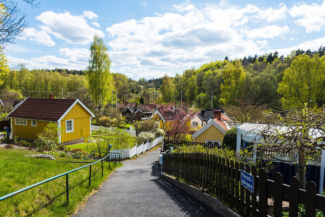 Hölzerne Häuser