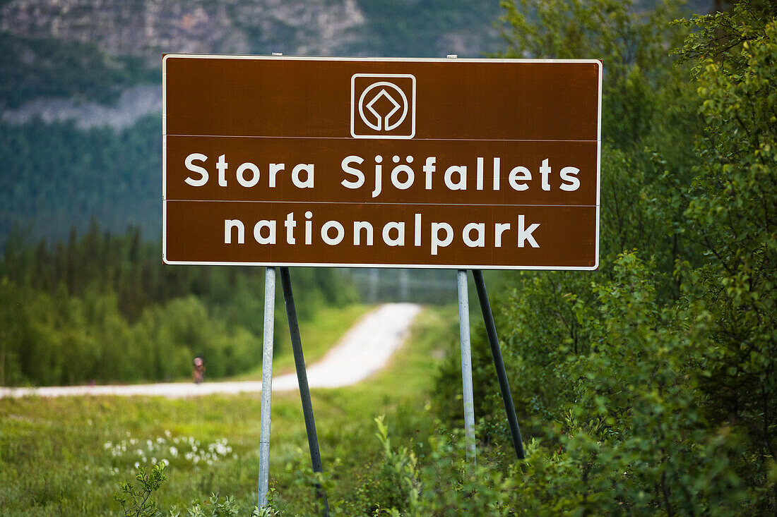Schild des Nationalparks Stora Sjofallet