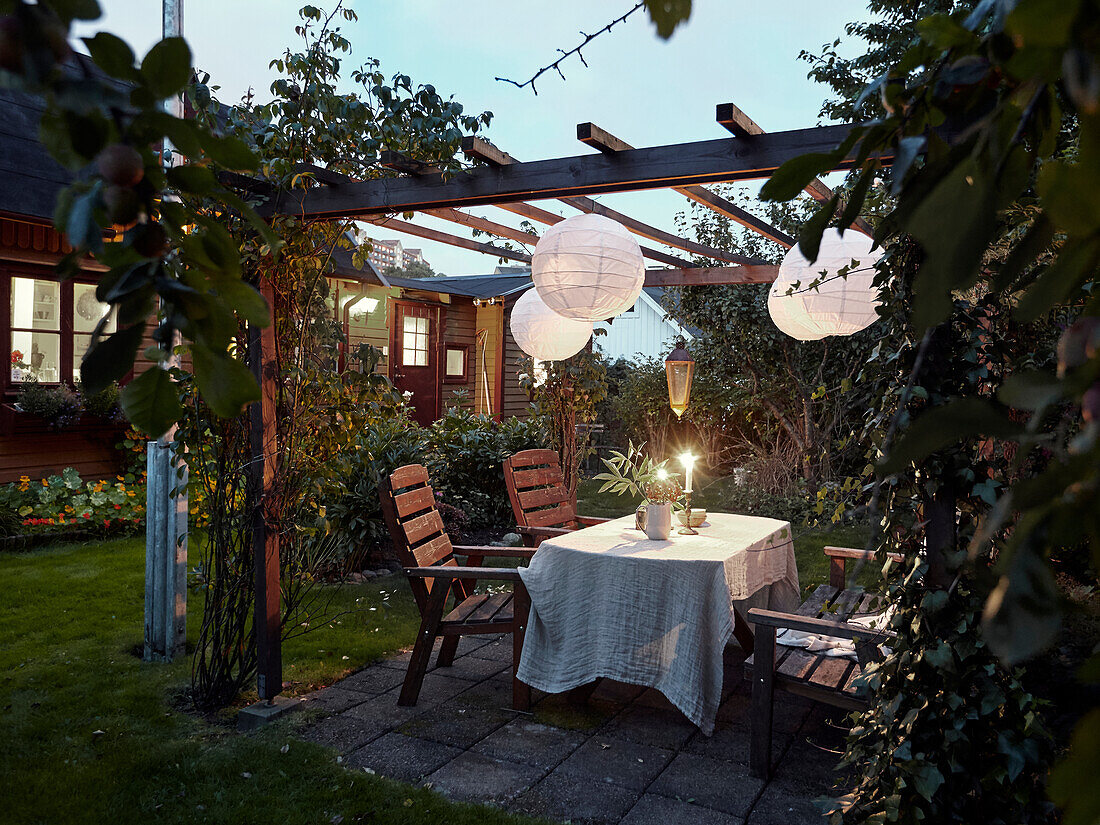 Table set in garden