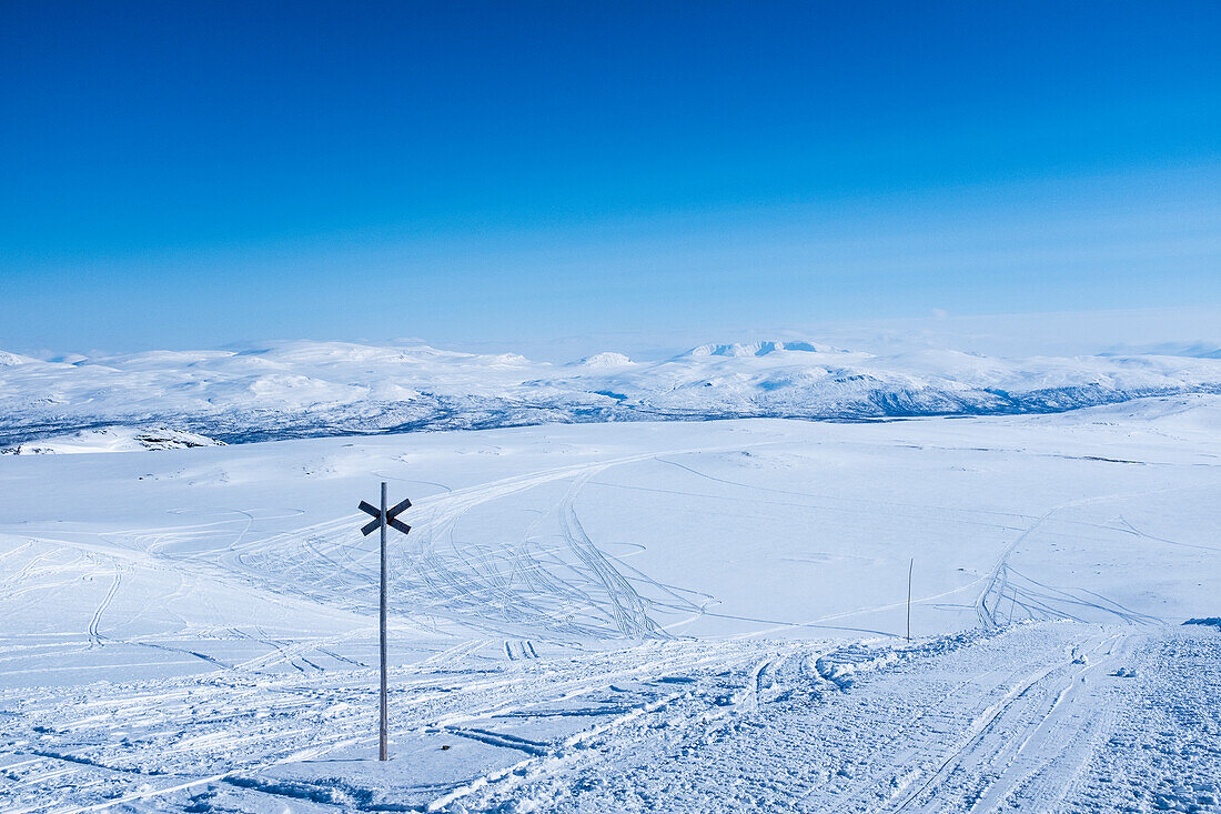 Markierung einer Skipiste