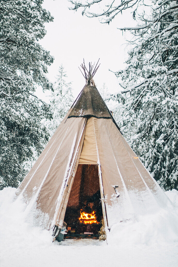 Teepee at winter