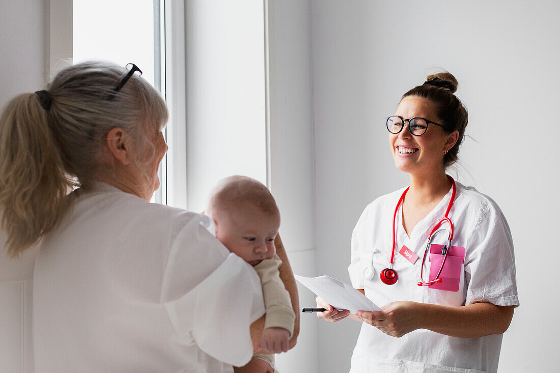 Doctor talking to patient