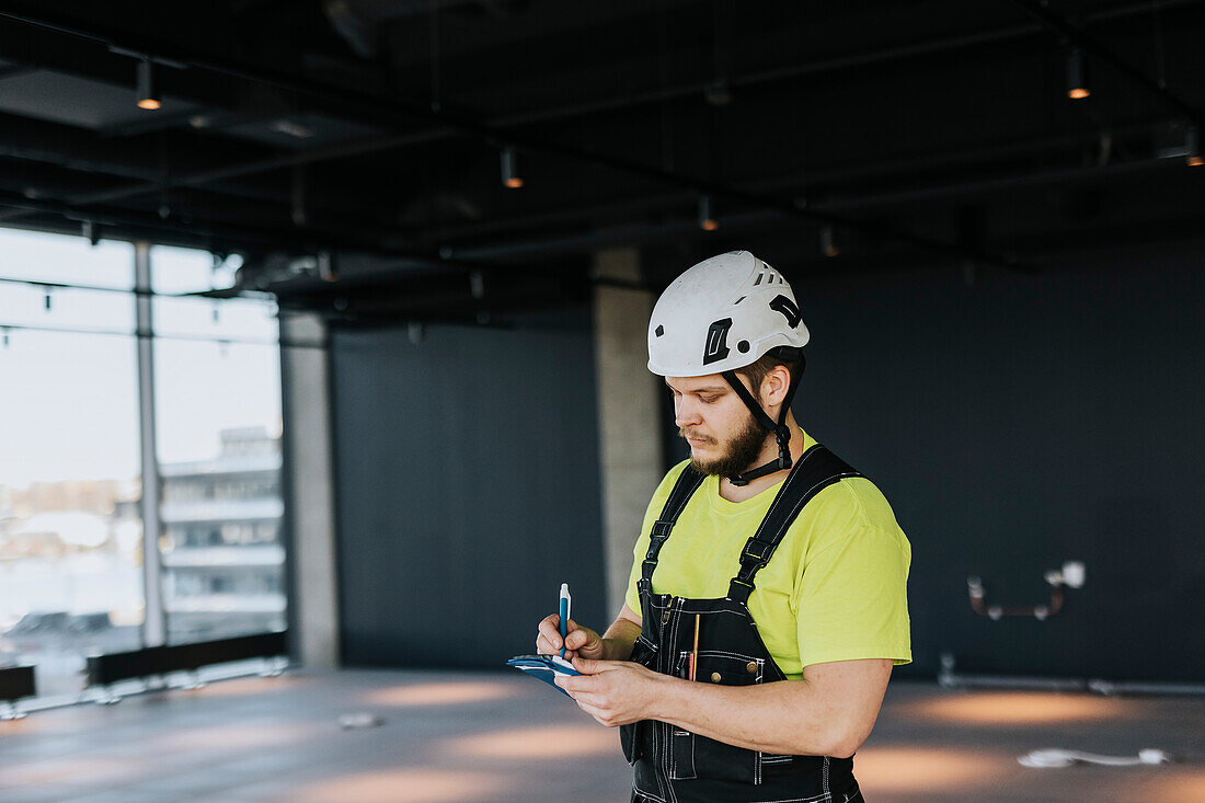 Arbeiter auf der Baustelle