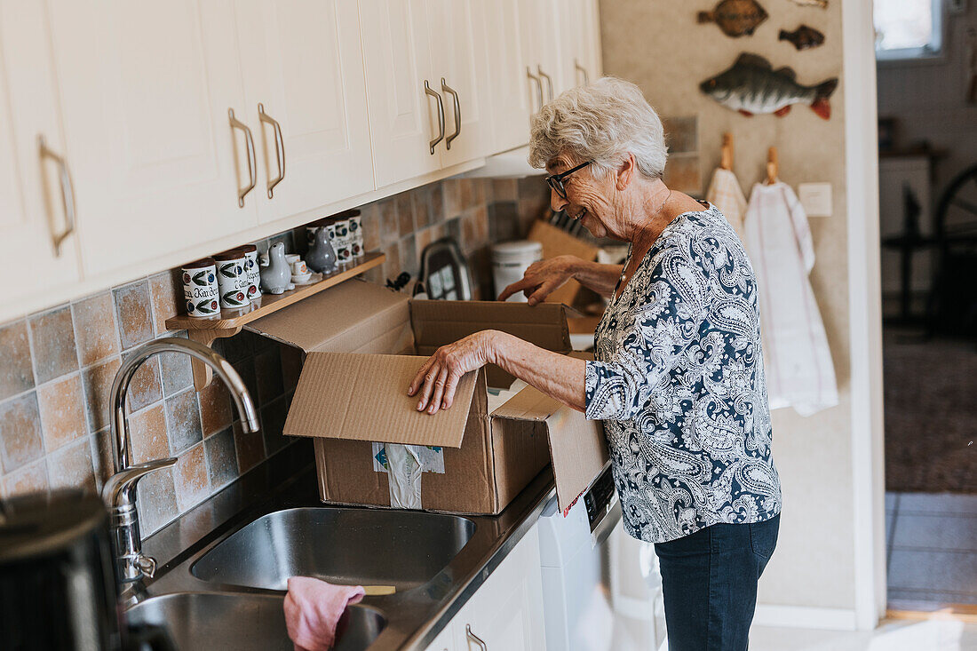 Senior woman in kitchen