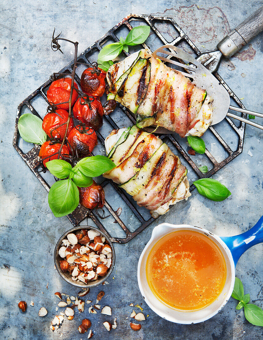 Grilled meat with cherry tomatoes