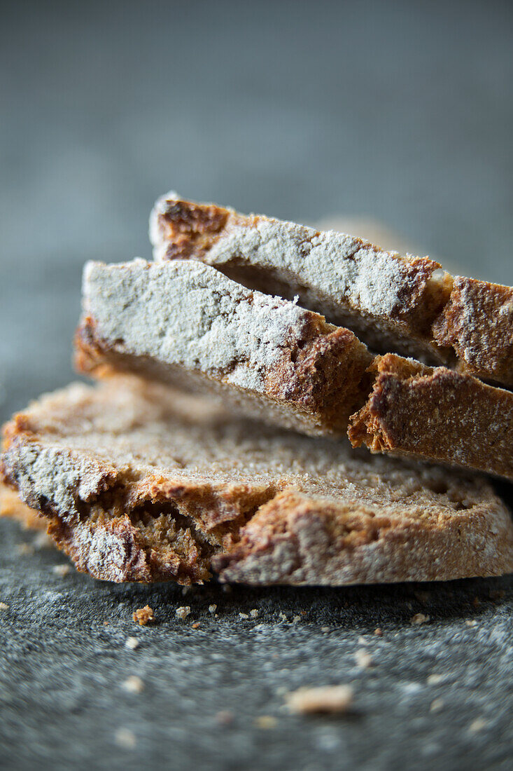 Three slices of farmhouse bread (close-up)