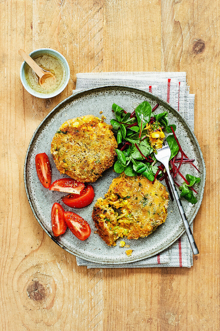 Gemüsepuffer mit Zucchini, Mais und Süßkartoffeln