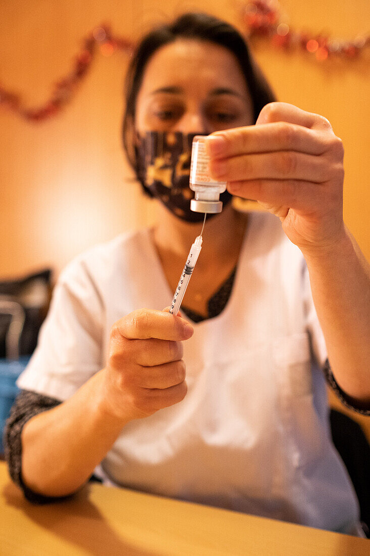Preparing Covid-19 vaccines