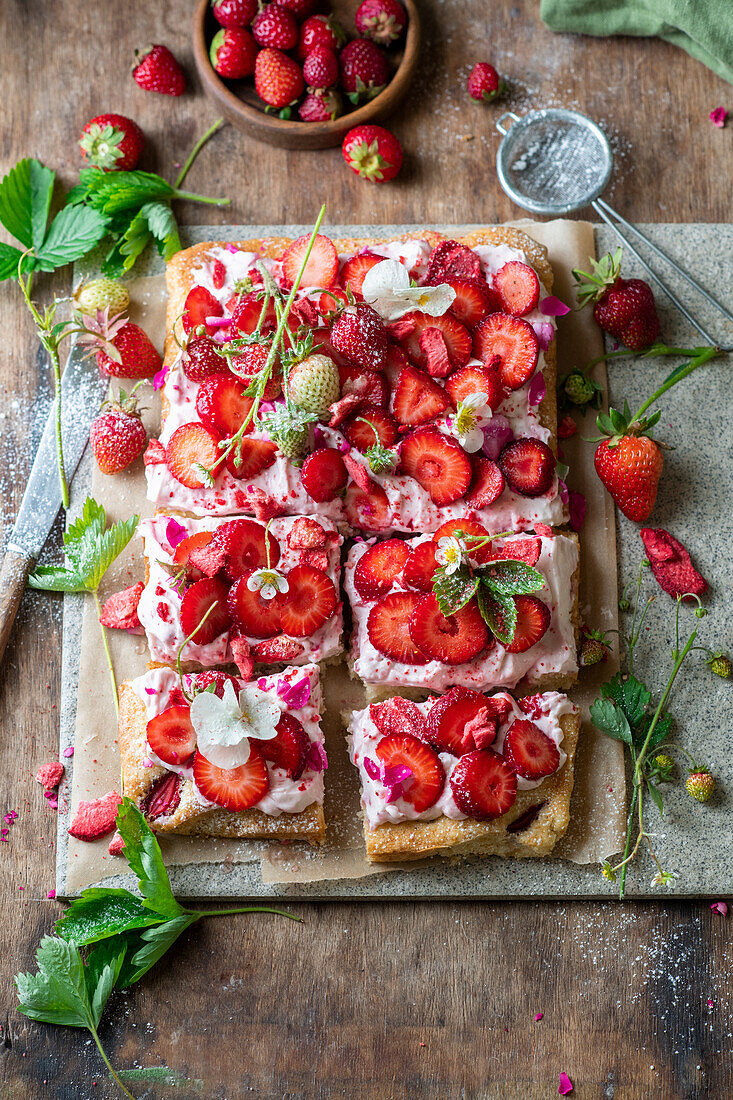 Strawberry sheet cake