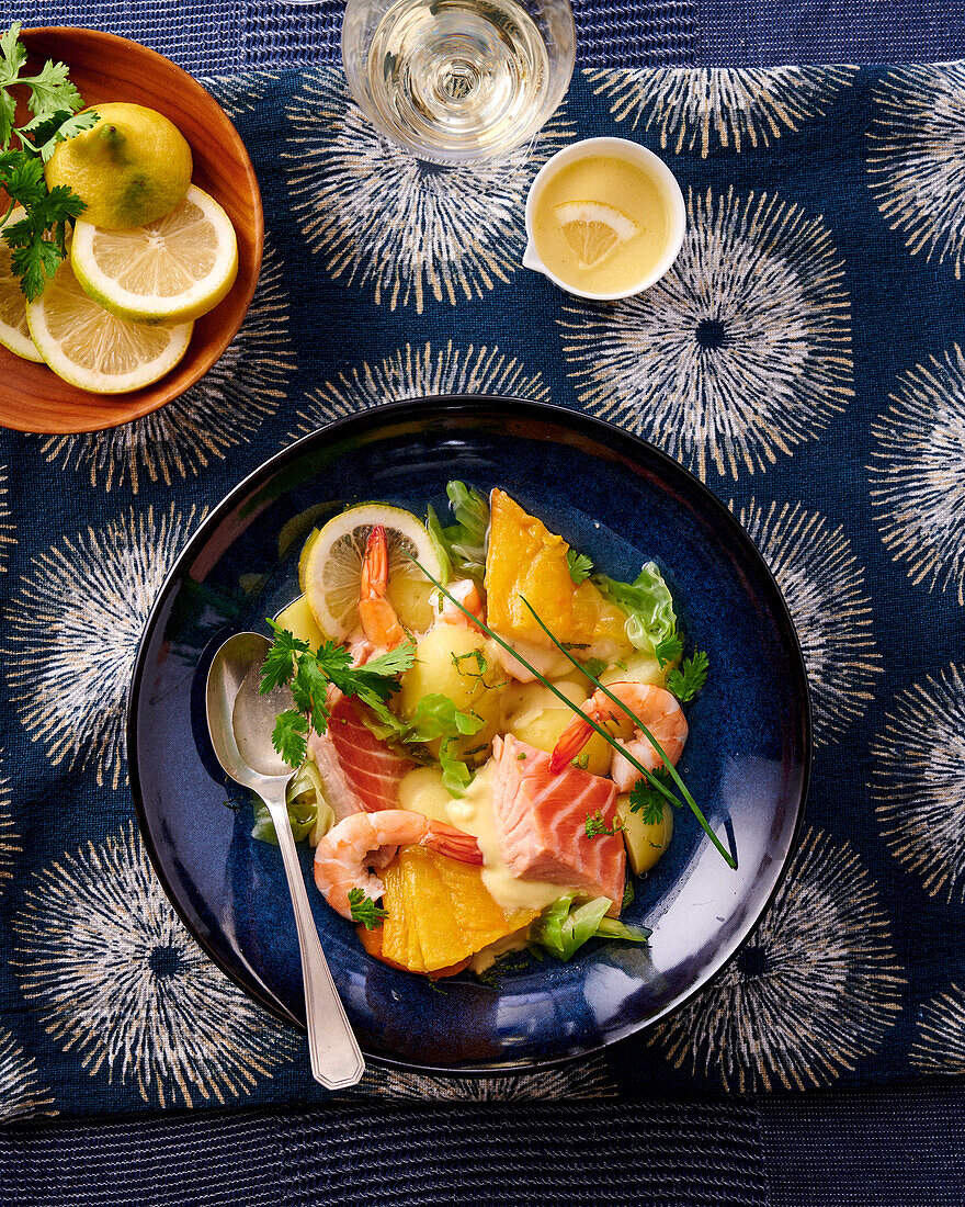 Pot au feu mit Fisch und Meeresfrüchten