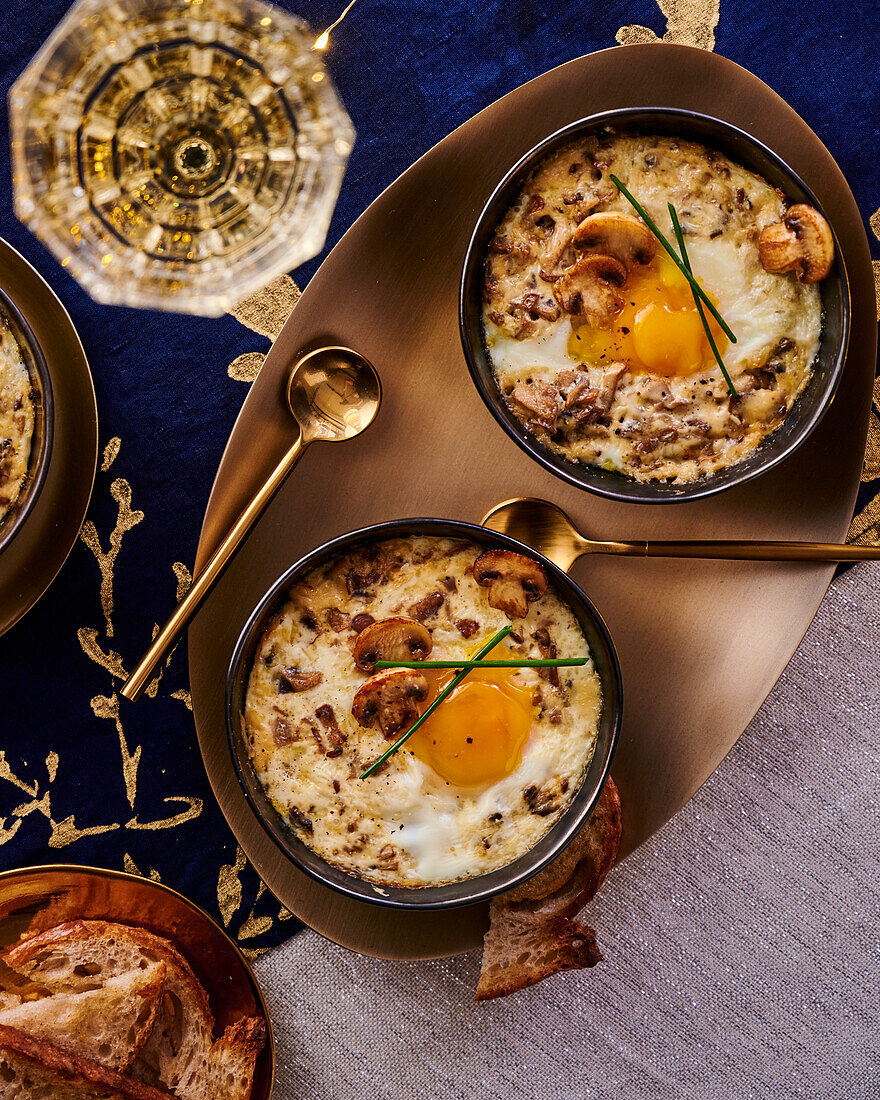 Oeuf cocotte with mushrooms