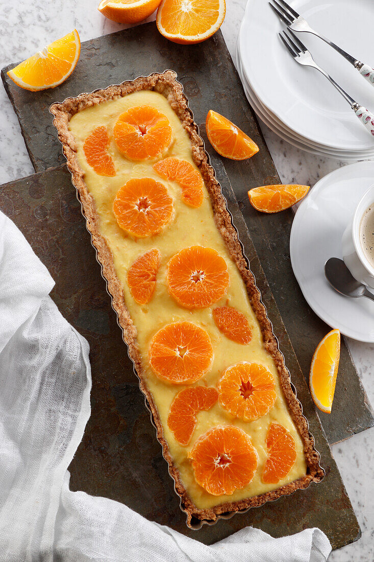 Tarte mit Mandarinen in Orangen-Curd