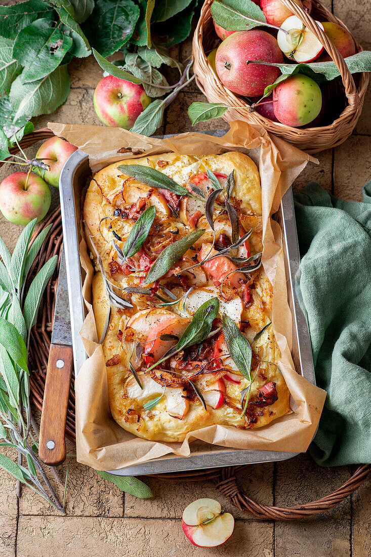 Apple pizza with sage and bacon