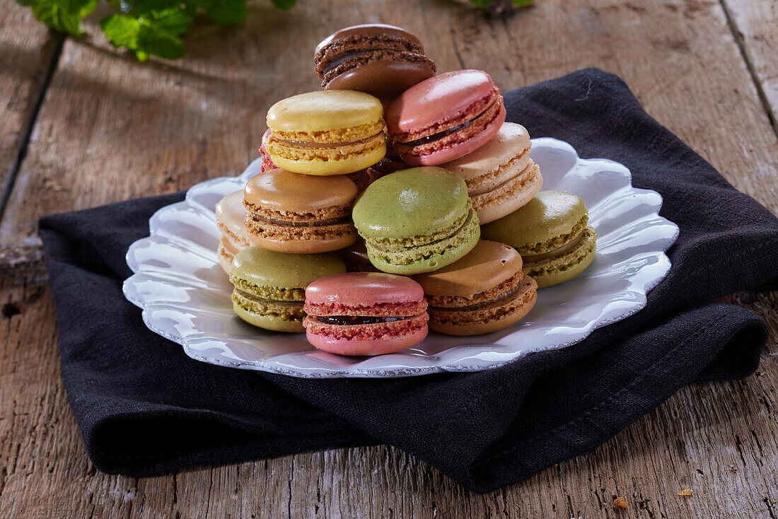 Colorful macarons