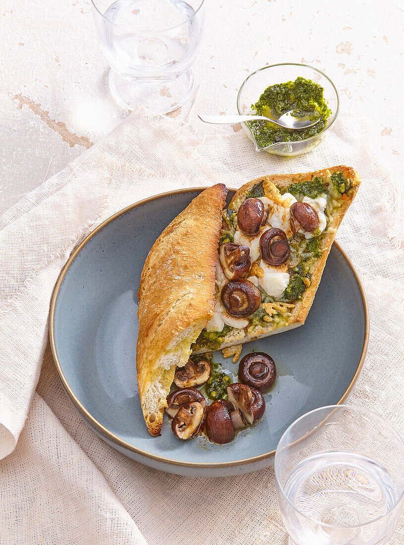 Crispy focaccia with feta cheese and mushrooms