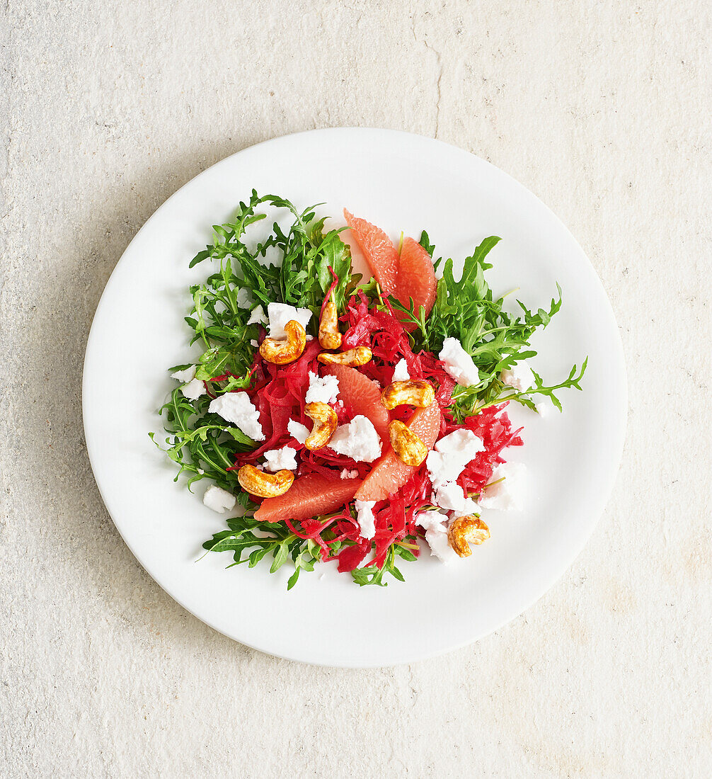 Veganer Lacto-Sauerkraut-Salat mit Grapefruit und Fetaersatz