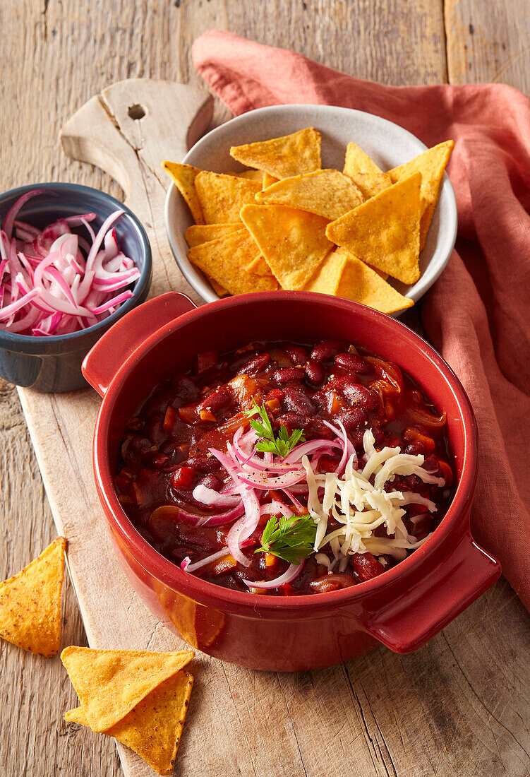 Bean stew with tortilla chips