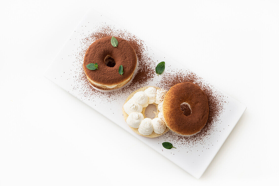 Tiramisu donuts