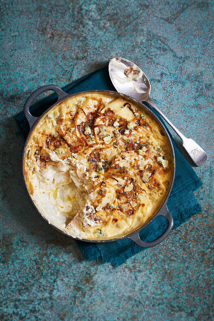 Selleriegratin mit Blauschimmelkäse