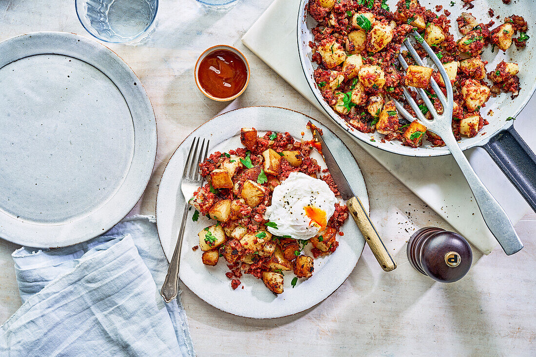 Corned beef hash with poached egg