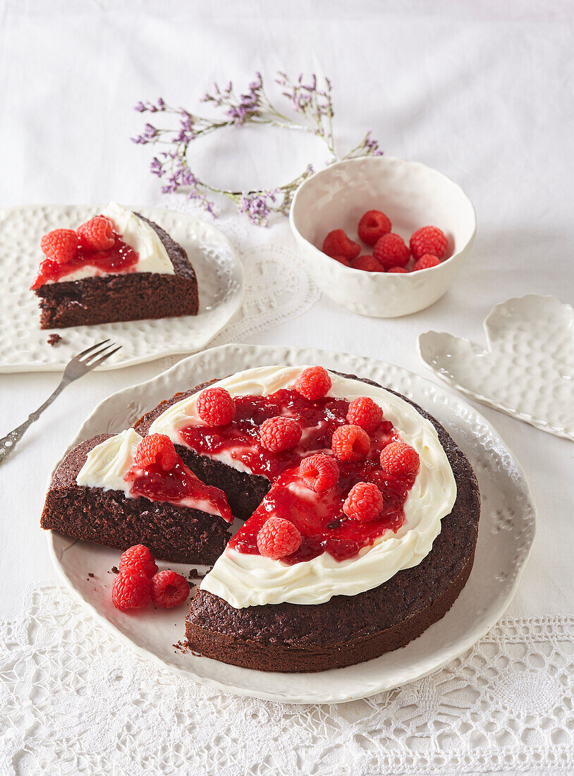 Schokoladen-Himbeer-Kuchen