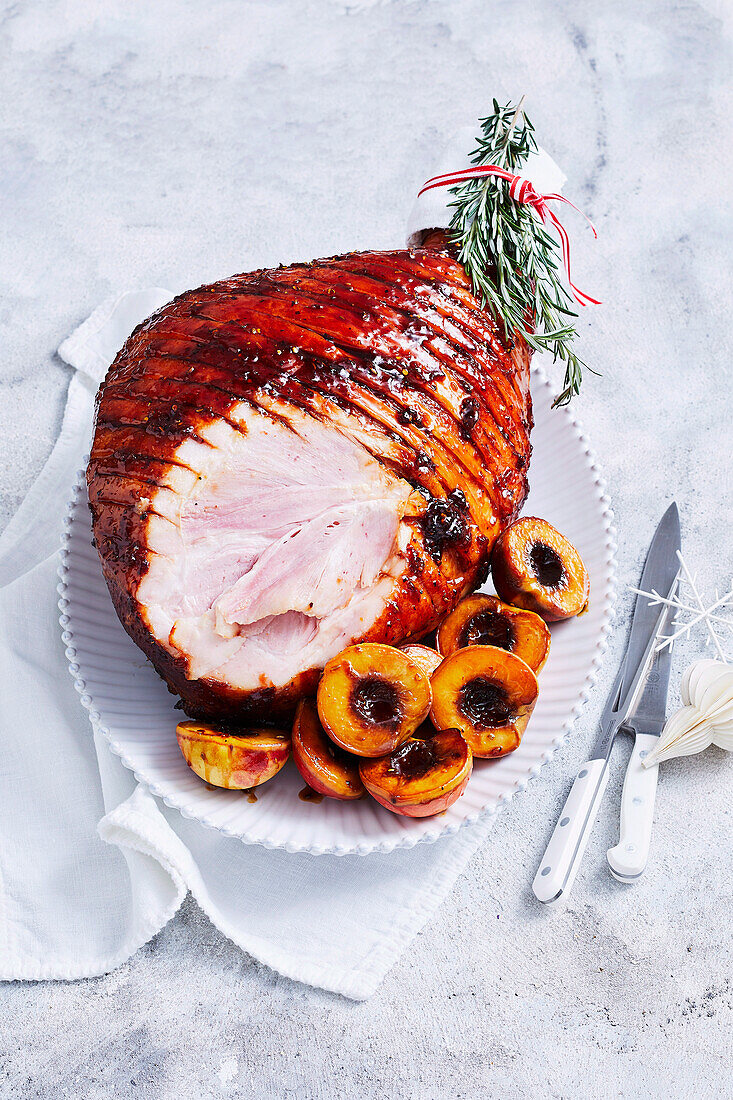 Sticky peach and pepper glazed ham