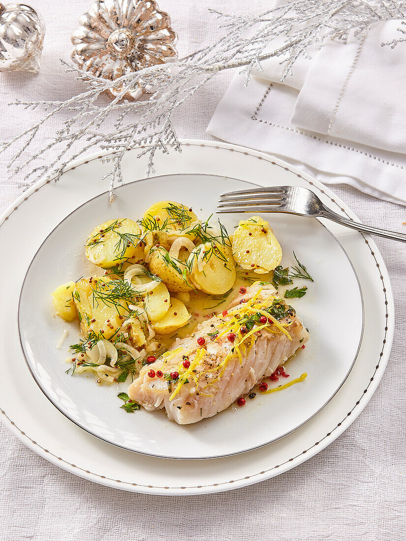 Fried cod with lemon butter and potatoes