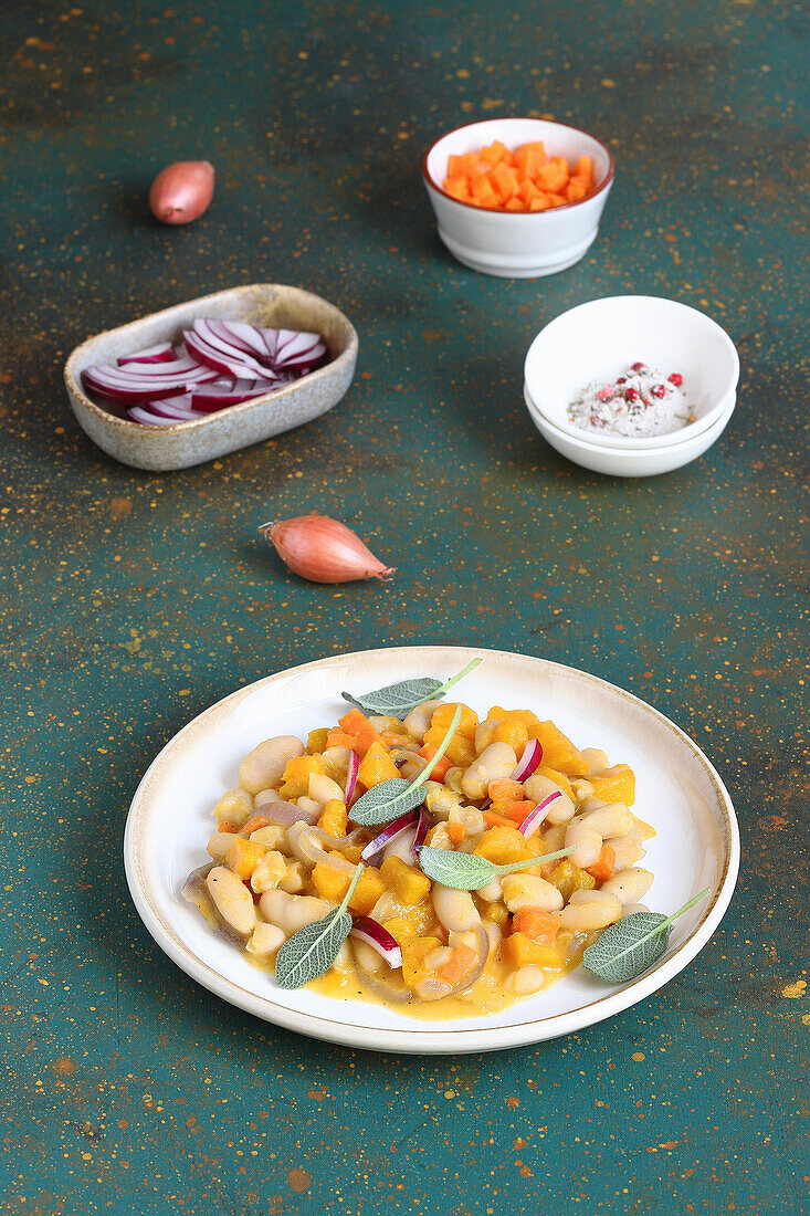 Cannellini beans with pumpkin and red onions