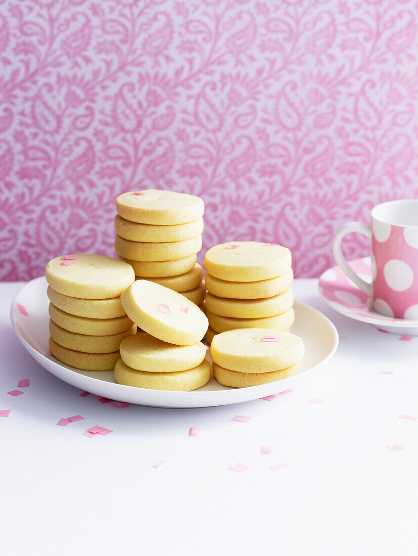 Refrigerator slice-and-bake cookies