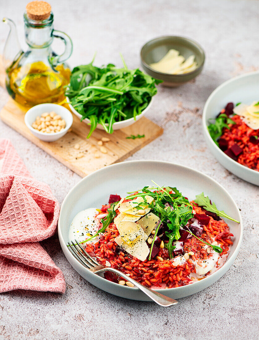 Beetroot risotto with rocket