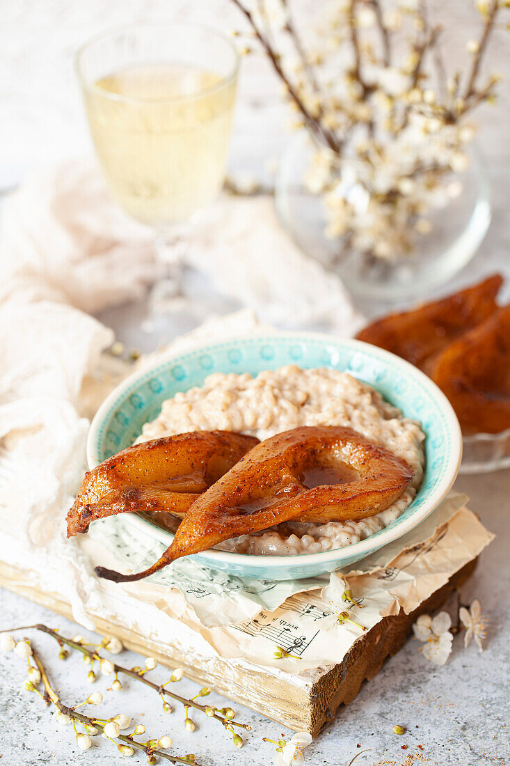 Rice pudding with roasted spiced pears
