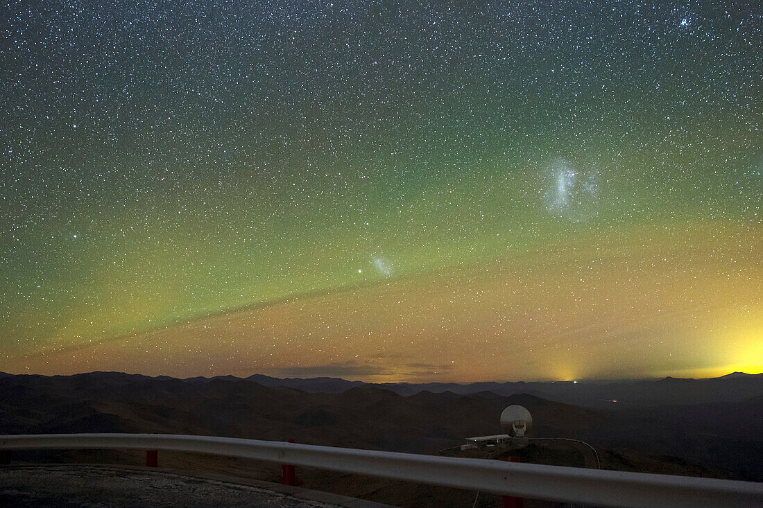 Airglow above La Silla Observatory, Chile