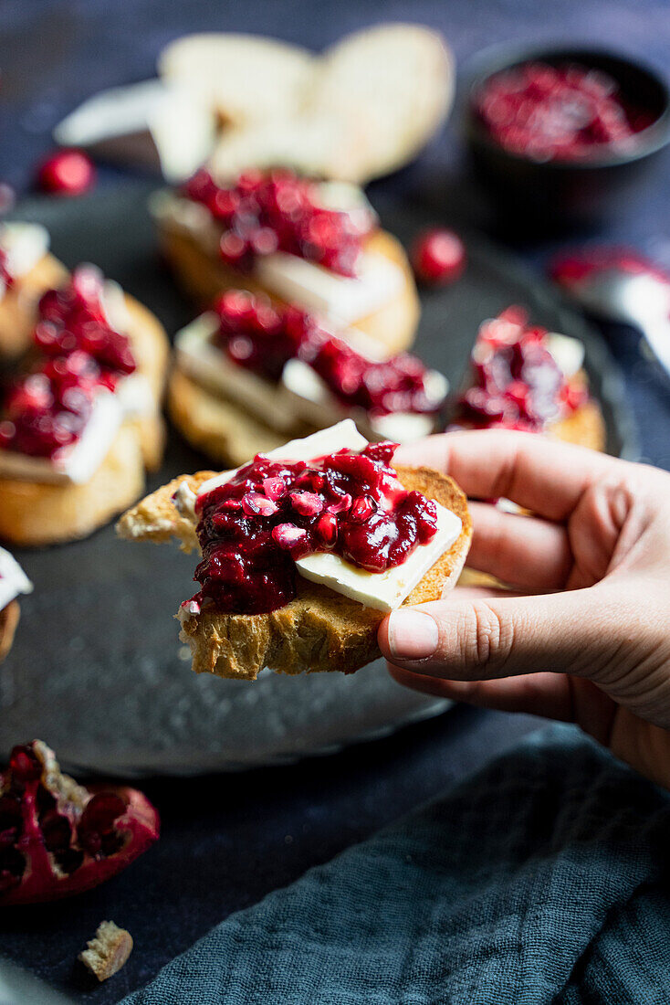 Crostini with Brie and cranberry chutney