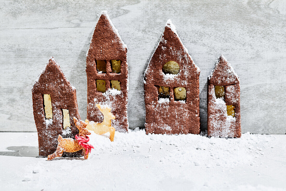Gingerbread house biscuits in the snow