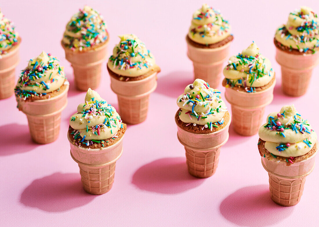 Ice-cream cone cupcakes